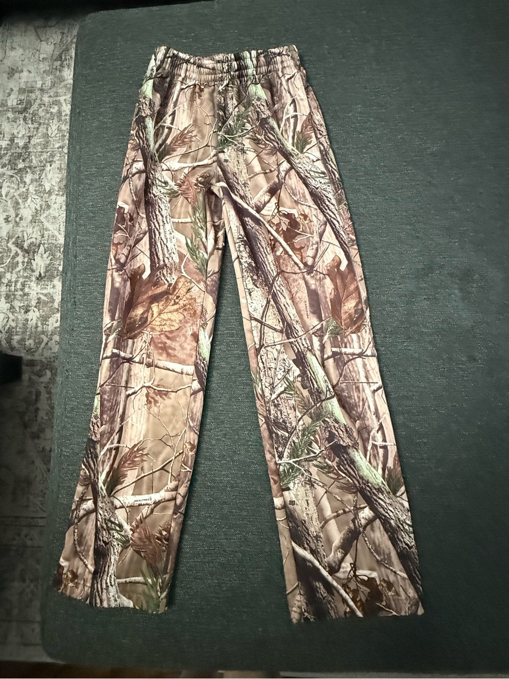 Men’s or adults RedHead Brown & Green Camouflage real tree fabric size small